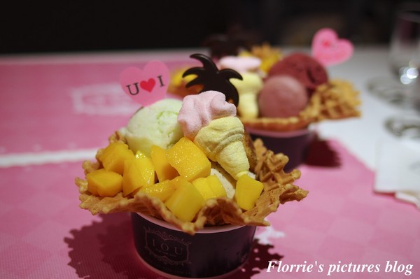 IOU Cafe：口碑券美食之旅~IOU CAFÉ手作冰淇淋店~粉嫩色調的手作冰淇店