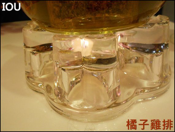 IOU Cafe:口碑NO.25-IOU Cafe 永康街 草莓冰淇淋/香草牛奶冰淇淋