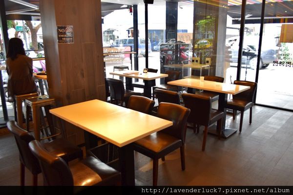 IOU Cafe:♥東門永康IOU鐵觀音珍珠 草莓拿破崙