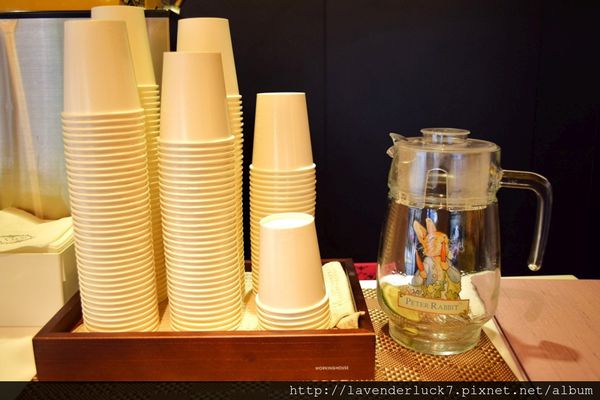 IOU Cafe:♥東門永康IOU鐵觀音珍珠 草莓拿破崙