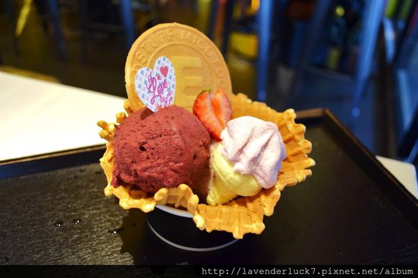 IOU Cafe:♥東門永康IOU鐵觀音珍珠 草莓拿破崙