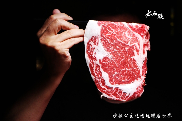 太和殿鴛鴦麻辣火鍋(台北總店):郭富城來台必吃『太和殿鴛鴦麻辣火鍋』捷運信義安和站/信義區麻辣鍋/宵夜