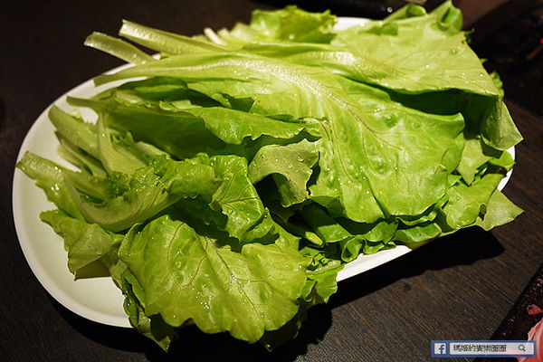 太和殿鴛鴦麻辣火鍋(台北總店):◆台北信義。捷運信義安和【太和殿麻辣火鍋—台北總店】港星藝人最愛麻辣鍋店。鴨血鍋底真的好好吃哦!