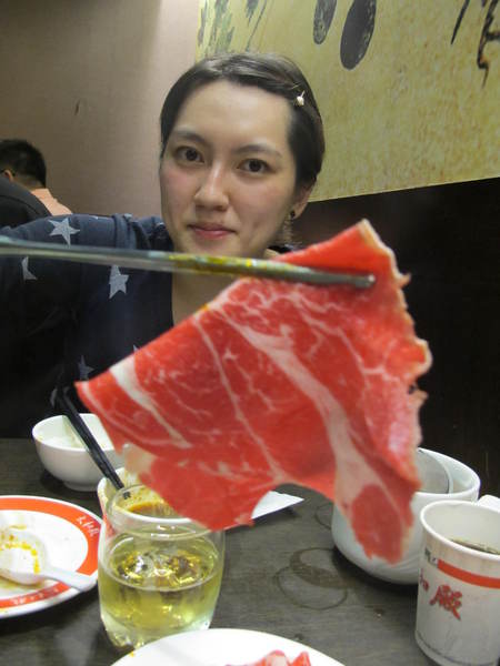 太和殿鴛鴦麻辣火鍋(台北總店):(胖樺食記)信義路上知名店家:太和殿鴛鴦麻辣火鍋。名過其實的單點式高價位火鍋店。