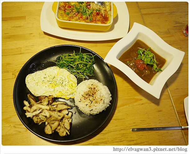 新北市-中和-eating-全日早午餐-義大利麵-簡餐-巷弄美食-藝文展覽-平價-咖啡-下午茶-輕食-24-011-1