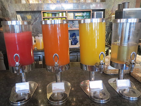 台北喜來登大飯店 - kitchen12自助餐廳(十二廚)：就要對甜點大開殺戒的＂喜來登十二廚自助餐＂食記