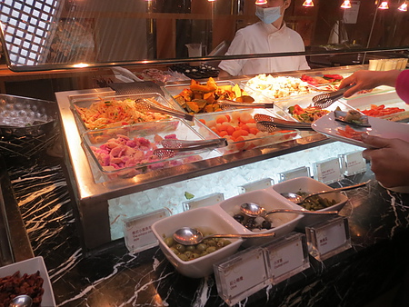 台北喜來登大飯店 - kitchen12自助餐廳(十二廚)：就要對甜點大開殺戒的＂喜來登十二廚自助餐＂食記