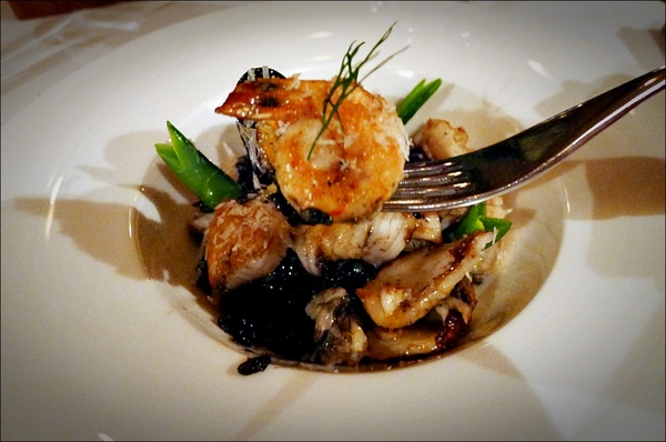 Destino 妳是我的命運:【Destino 妳是我的命運】仁愛圓環美食!陳妍希、鄭元暢耗資千萬開南法餐廳