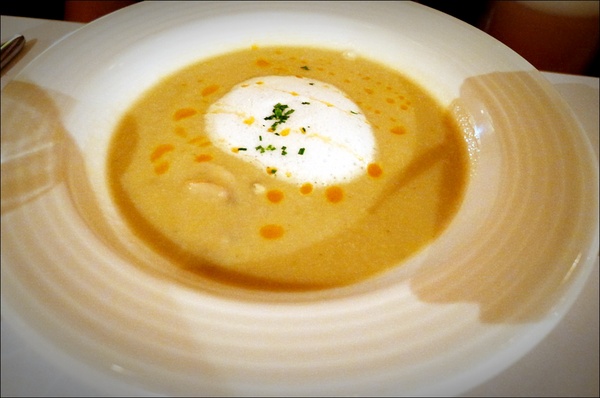 Destino 妳是我的命運:【Destino 妳是我的命運】仁愛圓環美食!陳妍希、鄭元暢耗資千萬開南法餐廳