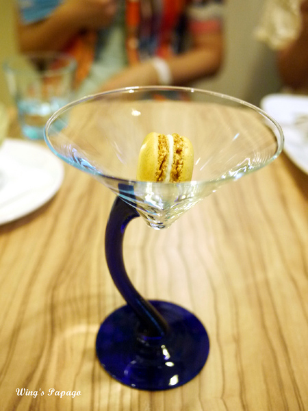 巷左轉：向左轉發現溫馨可愛小店。板橋「巷左轉」