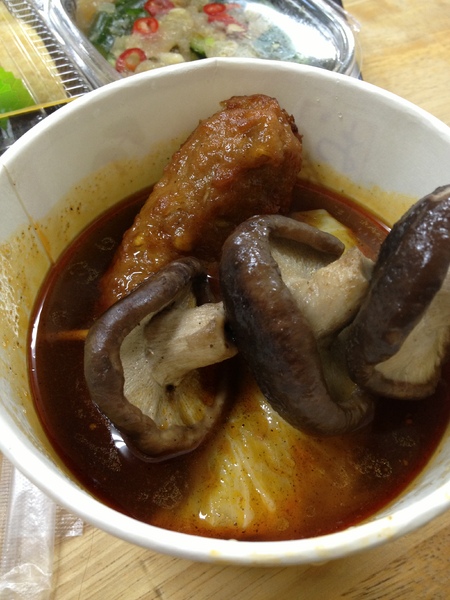 阿婆壽司:分量好多且便宜的~~壽司~~