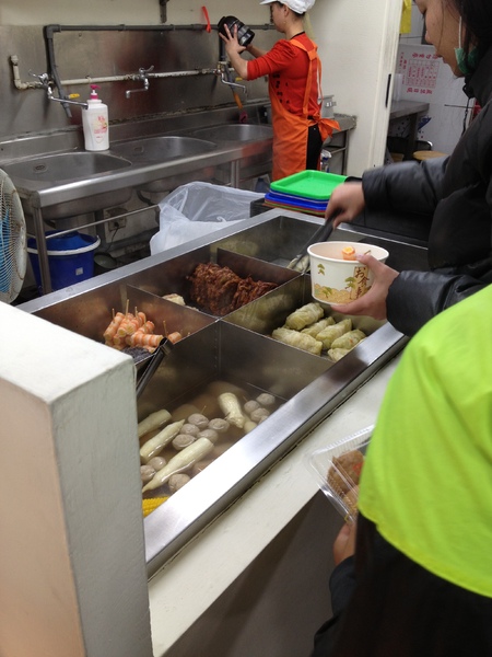 阿婆壽司:分量好多且便宜的~~壽司~~