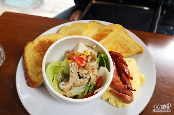 CHU HUA初花 BRUNCH COFFEE：永和早午餐推薦 初花 咖啡下午茶