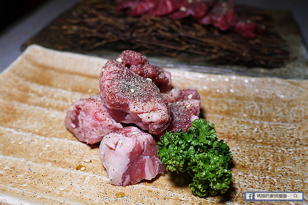 火之舞蓁品燒(忠孝店):◆台北東區。捷運忠孝敦化【火之舞蓁品燒和牛放題】忠孝敦化吃到飽。東區燒烤吃到飽。和牛吃到飽。吃到飽餐廳