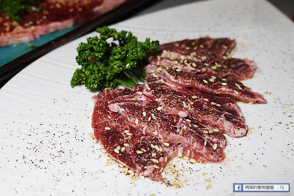 火之舞蓁品燒(忠孝店):◆台北東區。捷運忠孝敦化【火之舞蓁品燒和牛放題】忠孝敦化吃到飽。東區燒烤吃到飽。和牛吃到飽。吃到飽餐廳