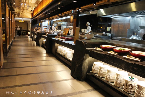 果然匯:台北‧東區『果然匯蔬食宴』素(蔬)食吃到飽/異國料理/捷運忠孝敦化站