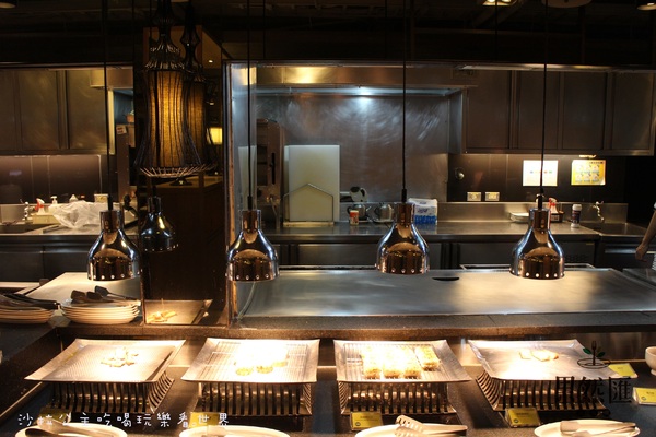 果然匯:台北‧東區『果然匯蔬食宴』素(蔬)食吃到飽/異國料理/捷運忠孝敦化站