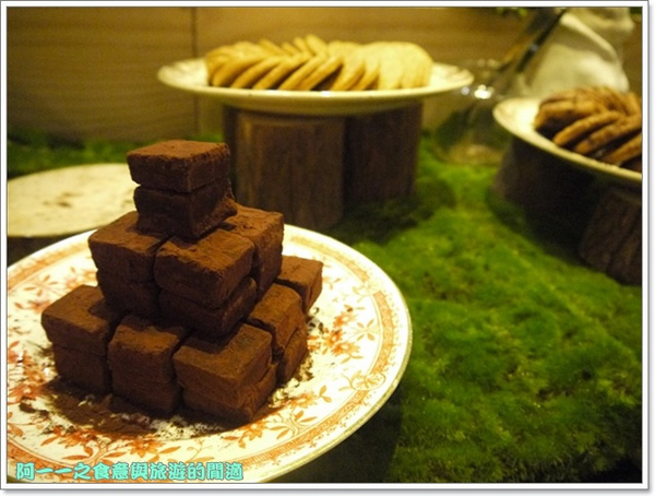 果然匯:台北東區 果然匯 蔬食Buffet吃到飽~饗食天堂跨足蔬菜世界