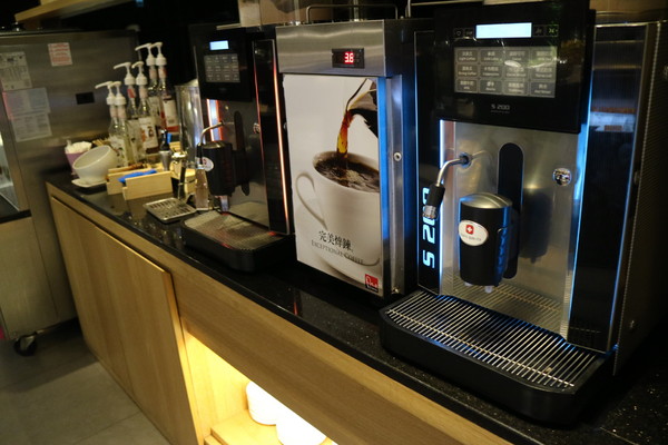 果然匯：【台北美食】素食吃到飽，果然匯蔬食宴@忠孝敦化站