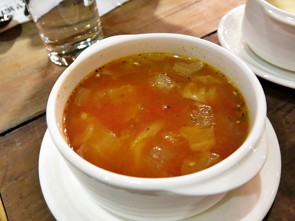 1967 Bistro & Café Pizza Cut Five：【捷運國父紀念館】低調中的華麗 — 1967 Bistro & Café