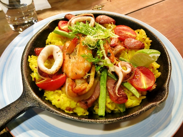 1967 Bistro & Café Pizza Cut Five：【捷運國父紀念館】低調中的華麗 — 1967 Bistro & Café