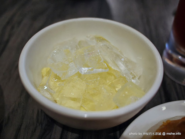 寶達港式餐廳：【食記】台中西屯-寶達港式餐廳 : 燒賣跟冰火波蘿包不錯…但喝的就不推了…