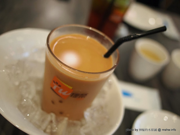 寶達港式餐廳：【食記】台中西屯-寶達港式餐廳 : 燒賣跟冰火波蘿包不錯…但喝的就不推了…