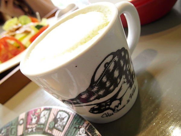 Dayan Café達洋咖啡館:【忠孝敦化】Dayan Café達洋咖啡屋。讓瓦奇菲爾德融化我們的心吧