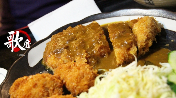 うたまろ Uta Maro 歌磨日本料理：【台南】噓！在台日本人常去的隱密小店●うたまろ歌磨日本料理●炸豬炸雞定食都敲好吃！