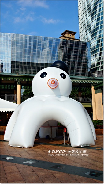 新北市市民廣場：【新北市/板橋】超大樂高疊疊樂~暑假小孩的聖地..千萬別錯過唷