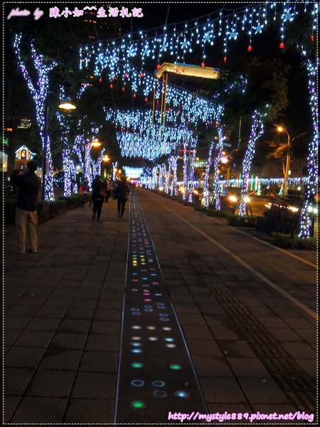 市民廣場 耶誕10.jpg