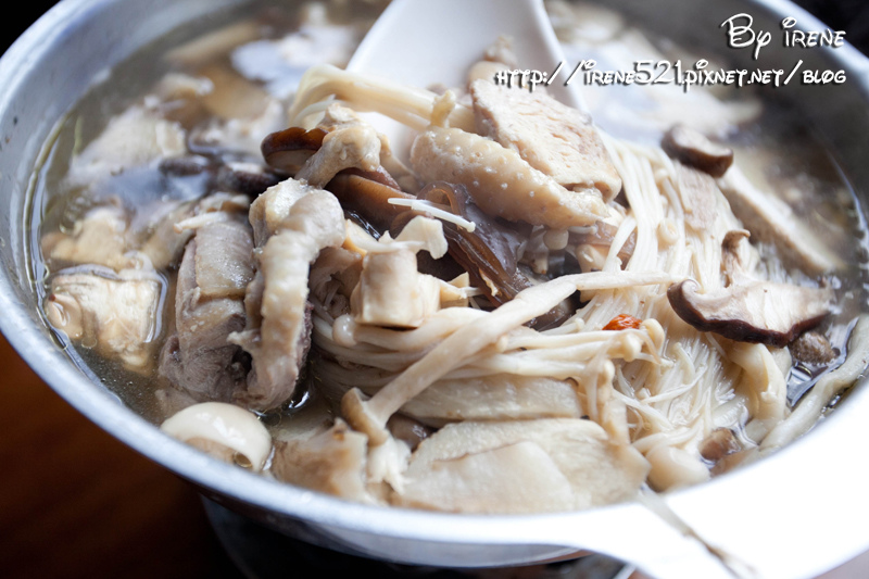 13.07.06-老媽媽豆腐乳烤香雞