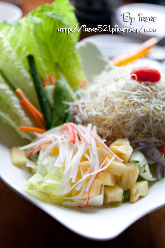 13.07.06-老媽媽豆腐乳烤香雞