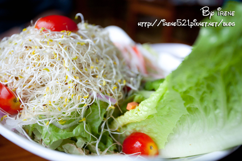 13.07.06-老媽媽豆腐乳烤香雞