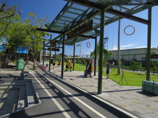 幾米廣場:彷彿墜入幾米繪本裡的公園【宜蘭/幾米廣場】