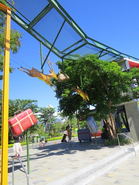 幾米廣場:彷彿墜入幾米繪本裡的公園【宜蘭/幾米廣場】