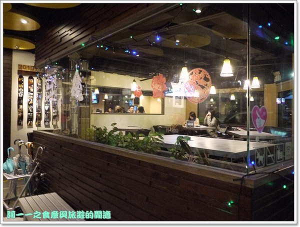 486 cafe：台北松山 486 CAFÉ親子餐廳 粉紅佳人鮮蝦雞肉燉飯～歡樂部落客耶誕聚