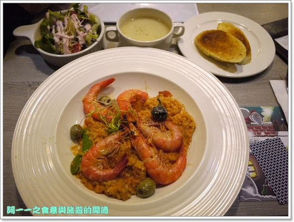 486 cafe：台北松山 486 CAFÉ親子餐廳 粉紅佳人鮮蝦雞肉燉飯～歡樂部落客耶誕聚