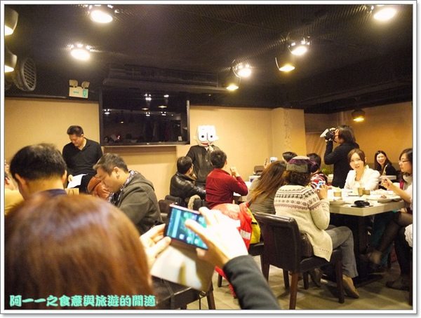 486 cafe：台北松山 486 CAFÉ親子餐廳 粉紅佳人鮮蝦雞肉燉飯～歡樂部落客耶誕聚