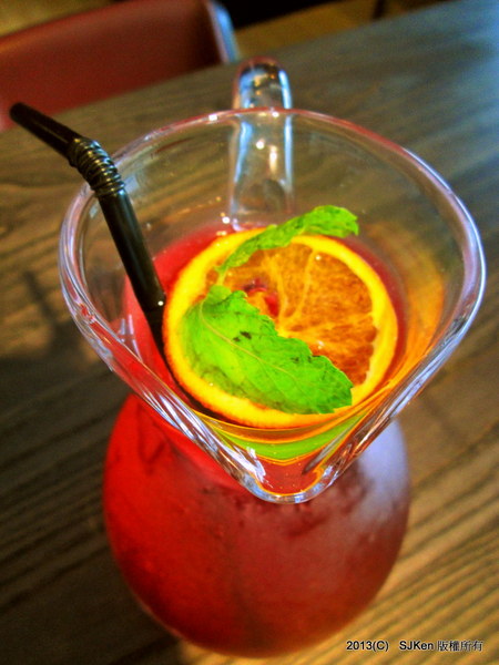 cm20130827___c53e5d4eb199eeb477d44546f64