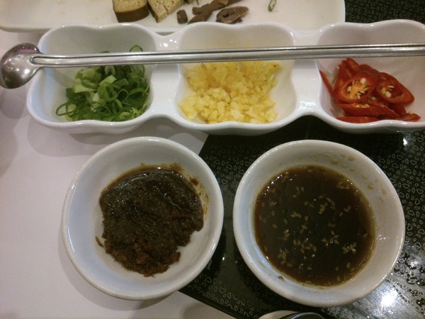 契双舞鍋：口碑卷7--新鮮鍋具、新鮮嚐去…