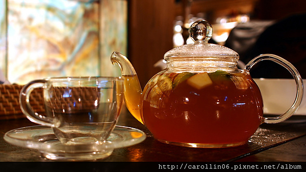 Murano 莫拉諾精品咖啡：【試吃】《Murano 莫拉諾精品咖啡》彩繪玻璃特色店