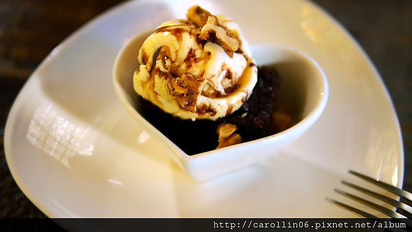 Murano 莫拉諾精品咖啡：【試吃】《Murano 莫拉諾精品咖啡》彩繪玻璃特色店