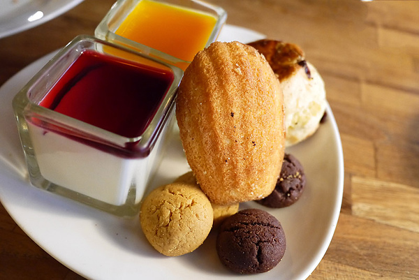 Murano 莫拉諾精品咖啡：【台北東區】莫拉諾歐風精品咖啡。英式風情下午茶