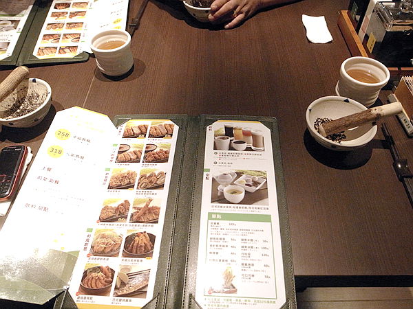 品田牧場(宜蘭友愛店)：【宜蘭】友愛百貨B1F-品田牧場