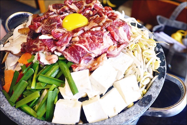 Chegoya 尚高韓家:【尚高韓家】日本最大韓式料理在東區!秋季新餐每日限量登場