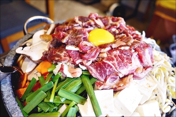 Chegoya 尚高韓家:【尚高韓家】日本最大韓式料理在東區!秋季新餐每日限量登場