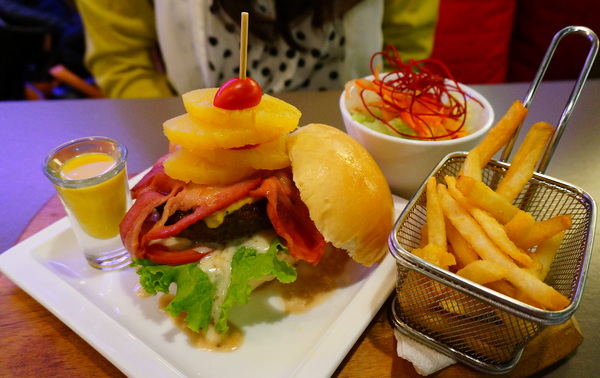 Number Nine咖啡&廚房：【台北．捷運大坪林站】Number Nine-『近期最愛餐廳發表！』