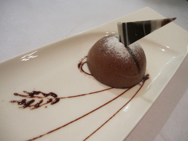 Mw時尚義法料理&酒品:京華城 Meal & Wine : 威靈頓牛排初體驗