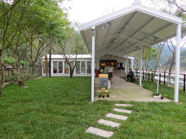 北角24法式冰淇淋專賣:【口碑券6】深山裡的法式冰品『北角24法式冰淇淋專賣』